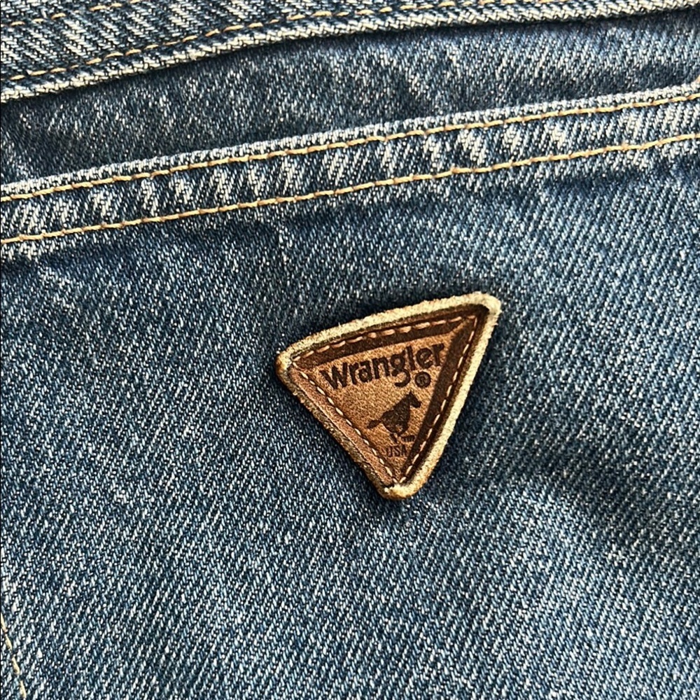 Wrangler women Straight Leg Jeans Classic Denim - Picture 7 of 14